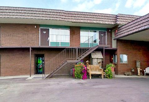 Americas Best Value Inn Roosevelt/Ballard Exterior photo