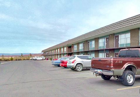Americas Best Value Inn Roosevelt/Ballard Exterior photo